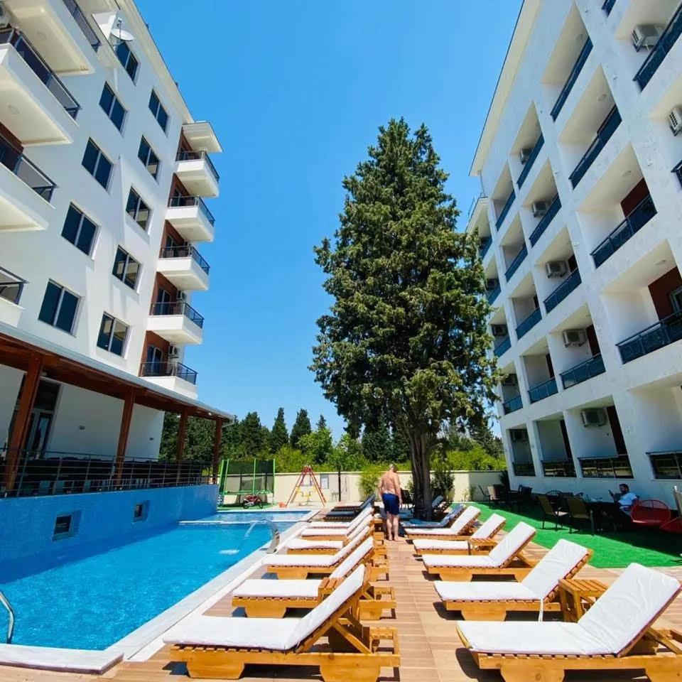 Hotel Hoti II Rizo Ulcinj Velika Plaza Buitenkant foto